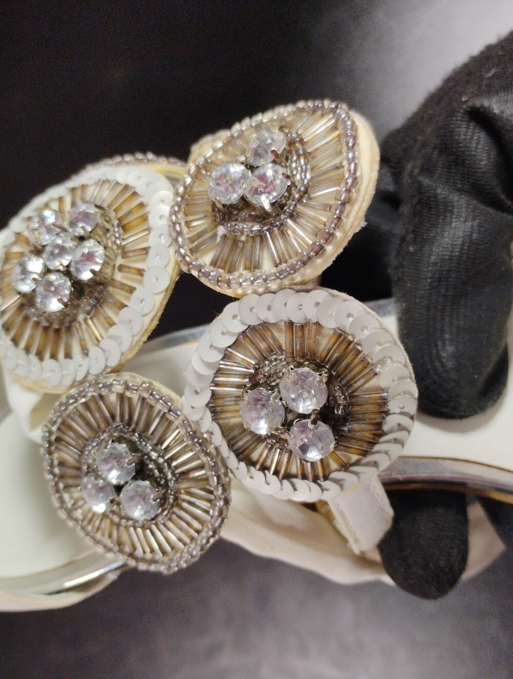 Vintage Y2K Bakers White Gerri Beaded Platform Heels 7.5 – As‑Is - Picture 14 of 17